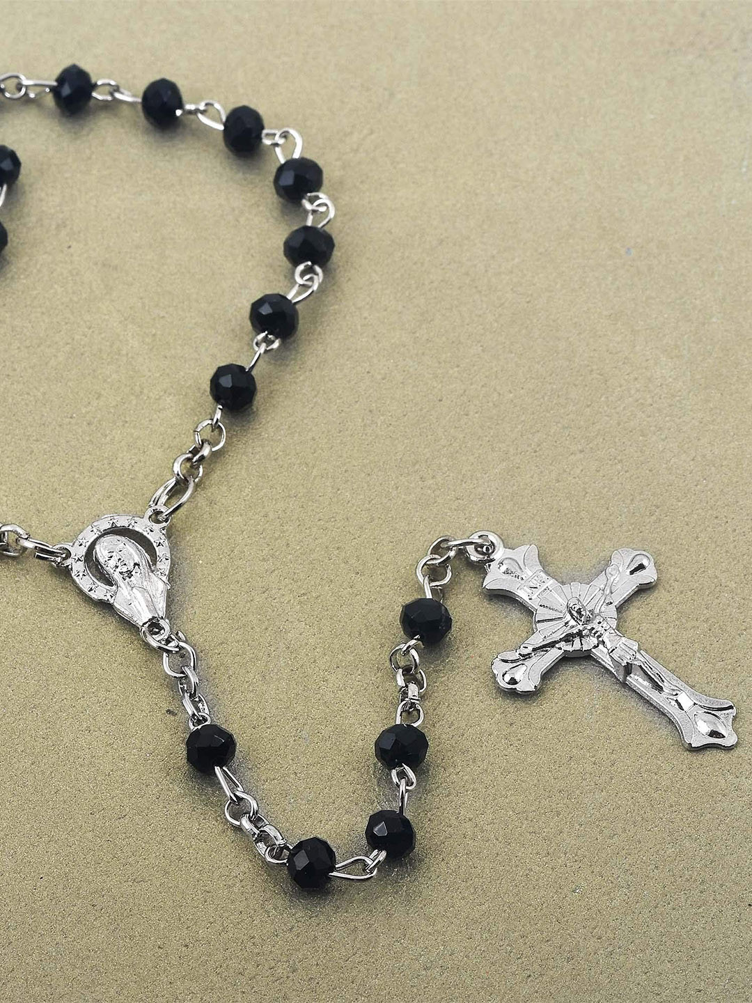 MEMOIR Silver Plated Cross Pendant Chain