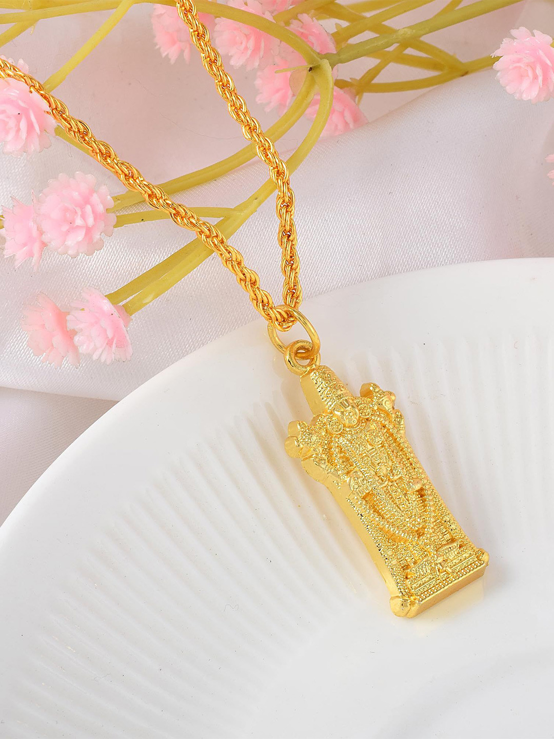 MEMOIR Gold-Plated Sri Venkatehwara Pendant with Chain