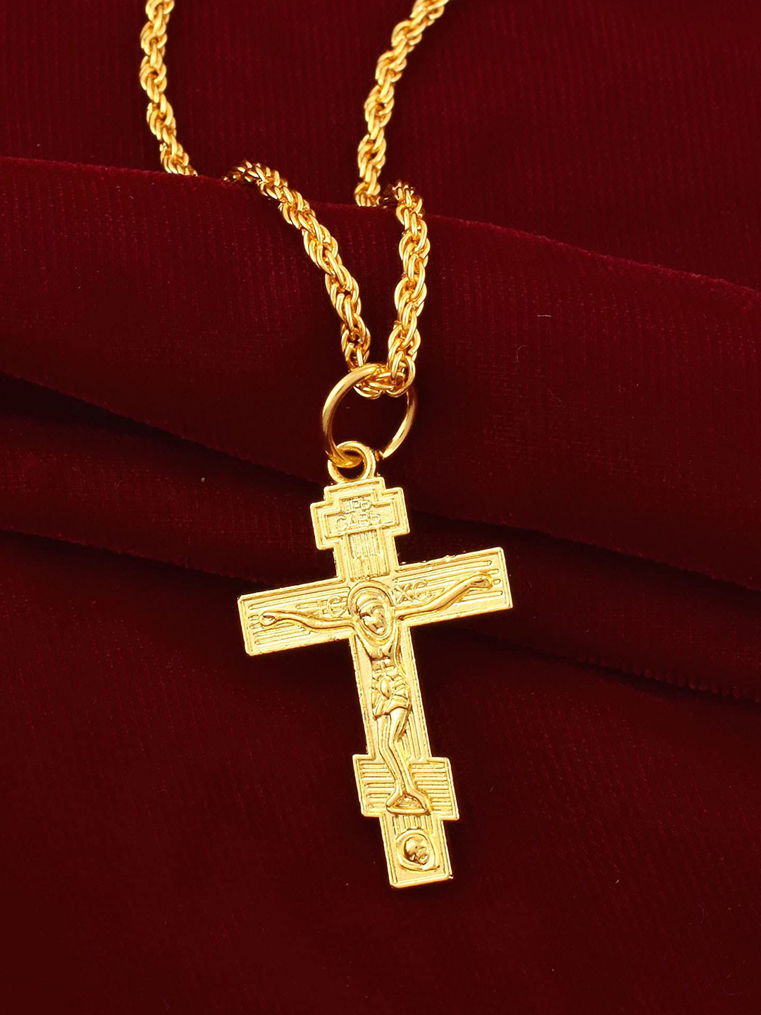 MEMOIR Gold Plated Cross Pendant with Chain