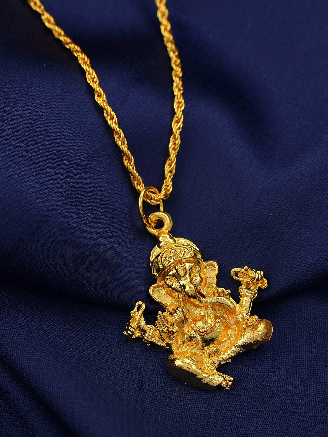 MEMOIR Gold Plated Lord Ganesh Pendant With Chain