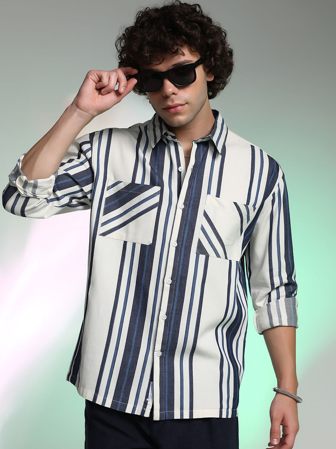 CAHOOT Men Comfort Relaxed Fit Spread Collar Multi Striped Cotton Casual Shirt