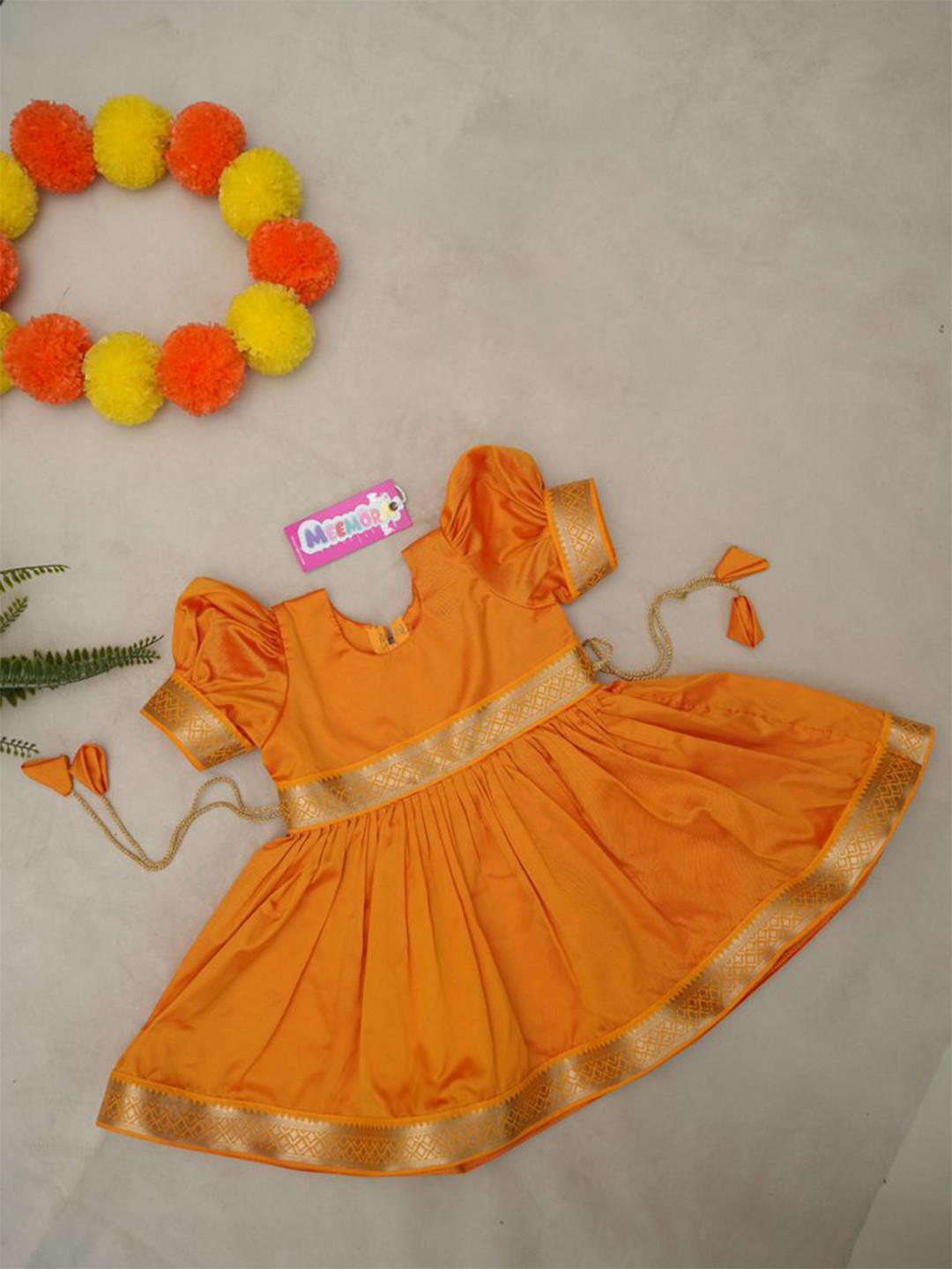 Meemora Girls Round Neck Fit & Flare Knee Length Dress