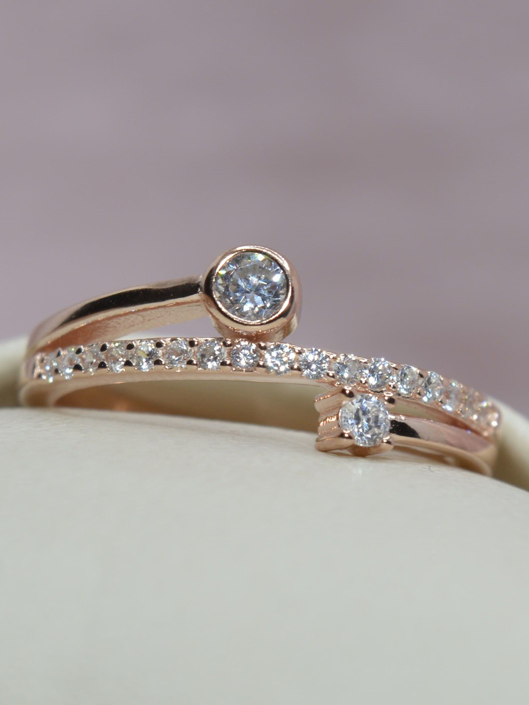 Luxevogue 925 Sterling Silver Rose Gold-Plated Cubic Zirconia Sparkling Trails Finger Ring