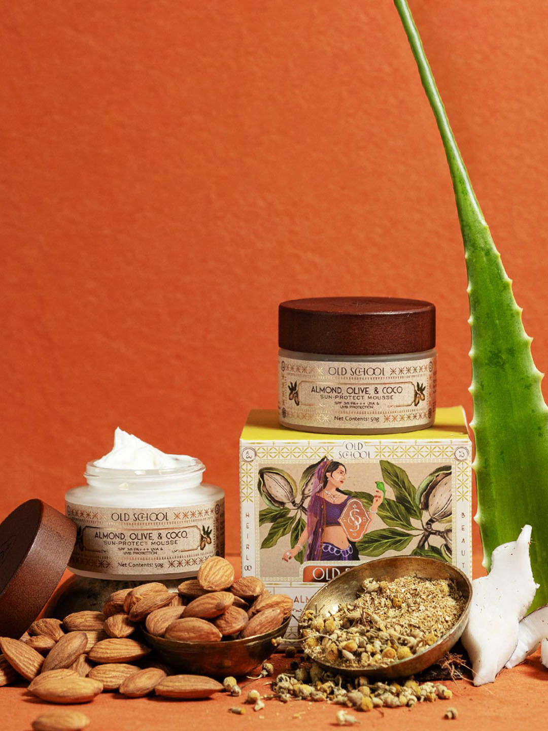 Old School Almond, Olive, & Coco Sun-Protect Mousse SPF 36 PA+++ - 50 g