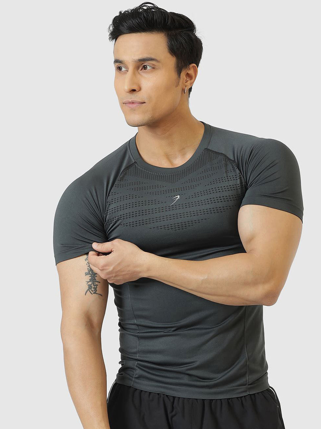 FUAARK Men Anti Odour Brand Logo Printed Round Neck Compression T-shirt