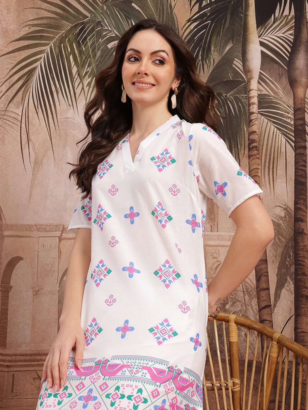 Sangria Women Ethnic Motifs Printed Indie Prints Kurta with Lace Insert Detail