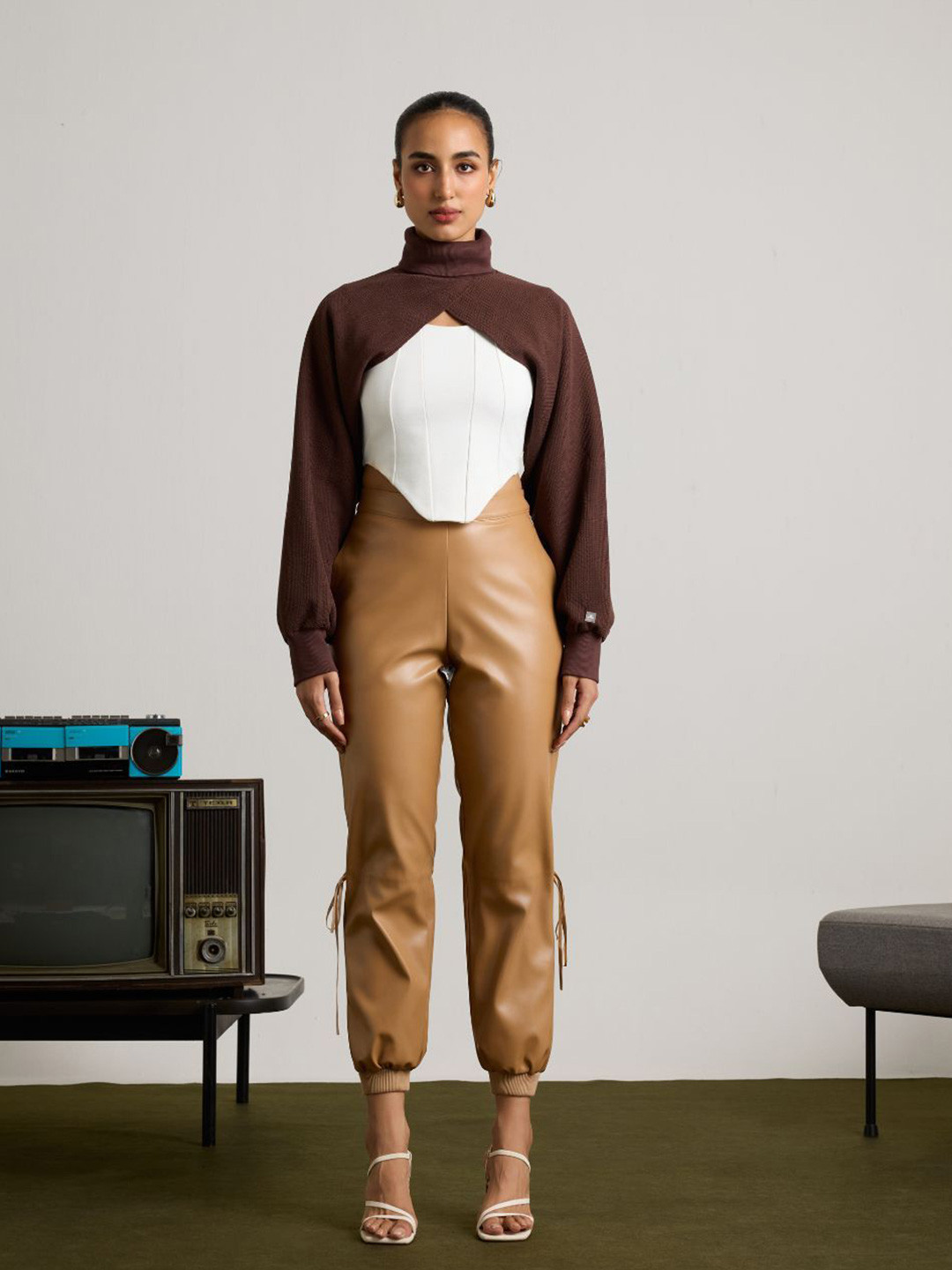 Muvazo Cotton Corset Crop Top