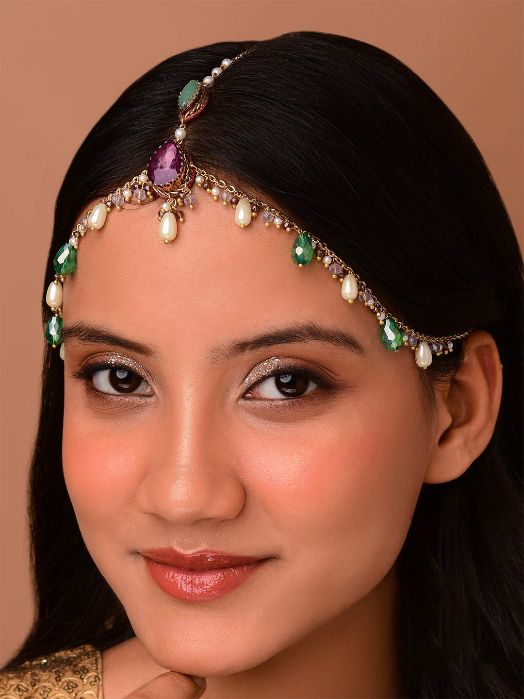 EVERSTYLISH Sanjoya Stone, Beads & Glass Drops Embroidered Maangtika