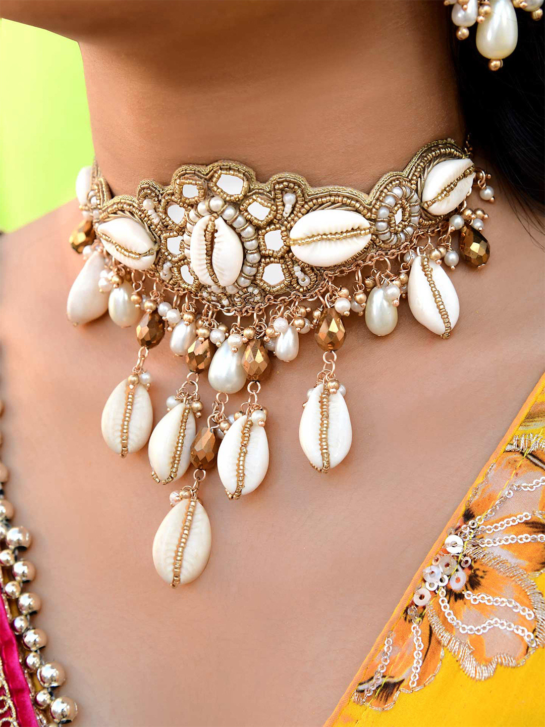 EVERTYLISH SANJOYA APSARA Exclusive Shell Necklace Gold Pearl Haldi Choker