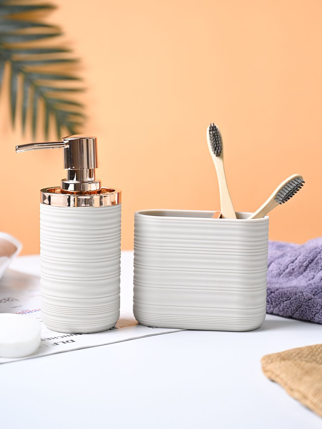 MARKET99 Beige & Rose Gold 2 Pieces Bath Accessories Set