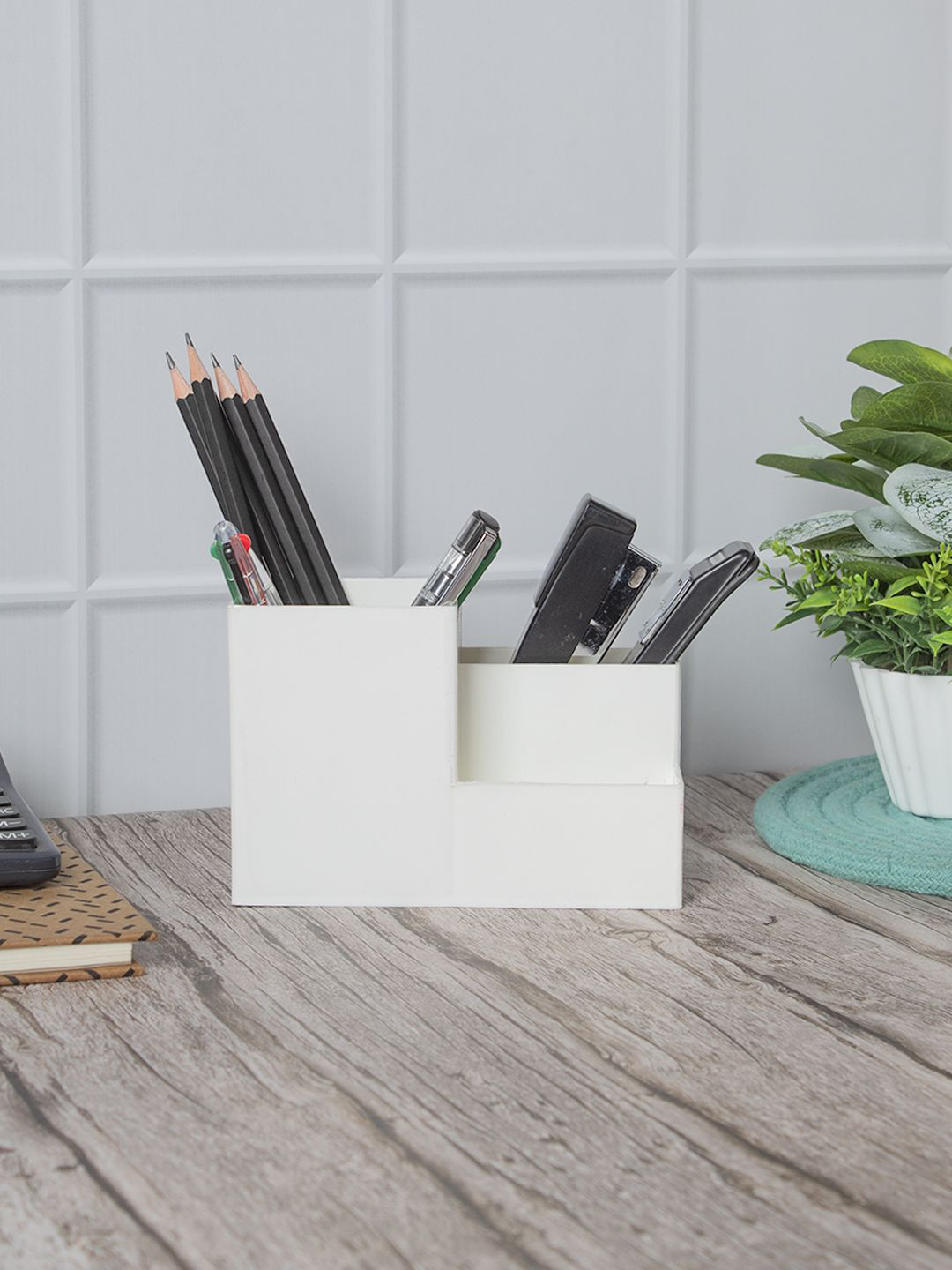 MARKET99 White Multipurpose Office Desktop Table Organizer