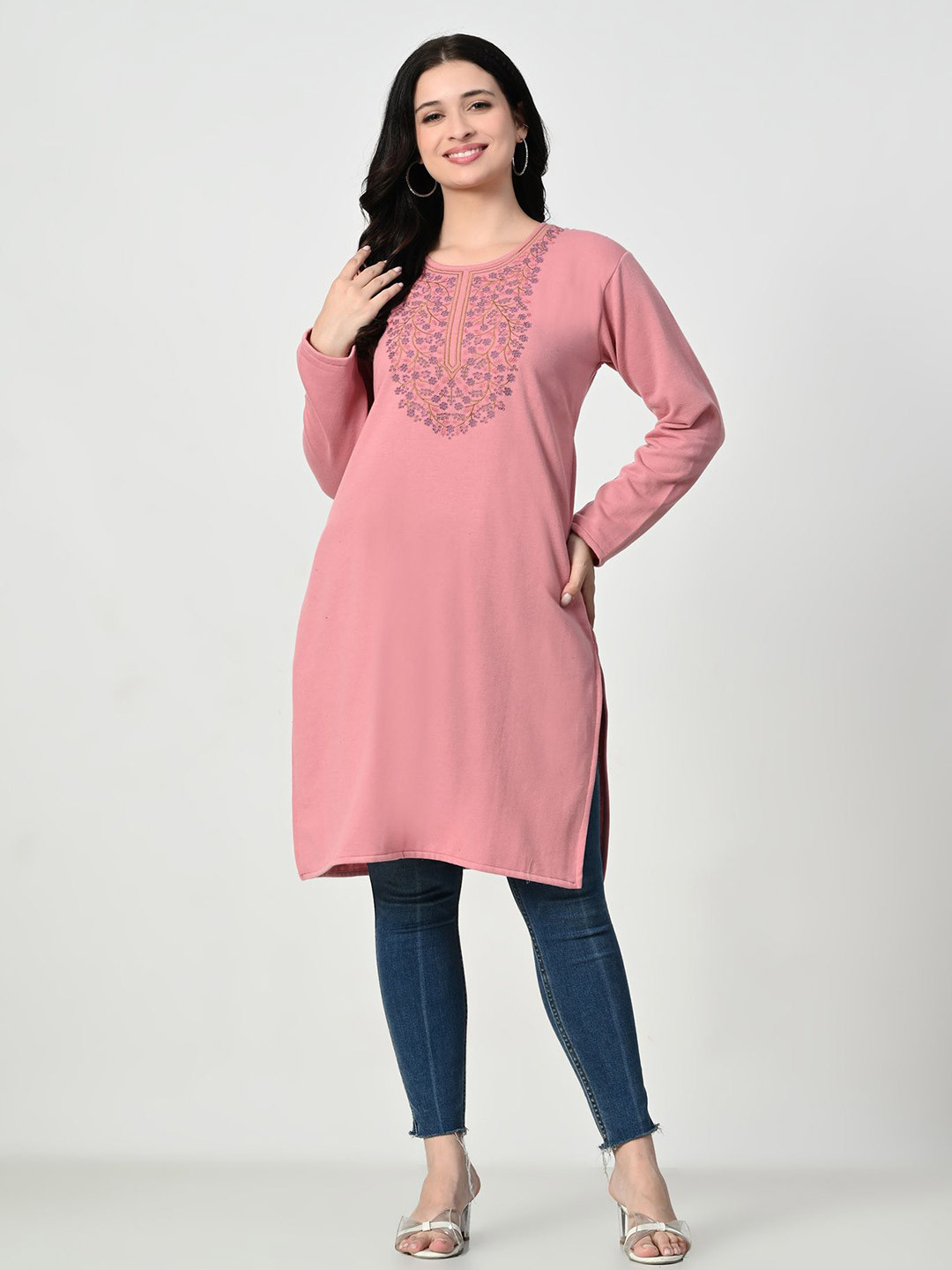 BAESD Women Floral Embroidered Woolen Kurti