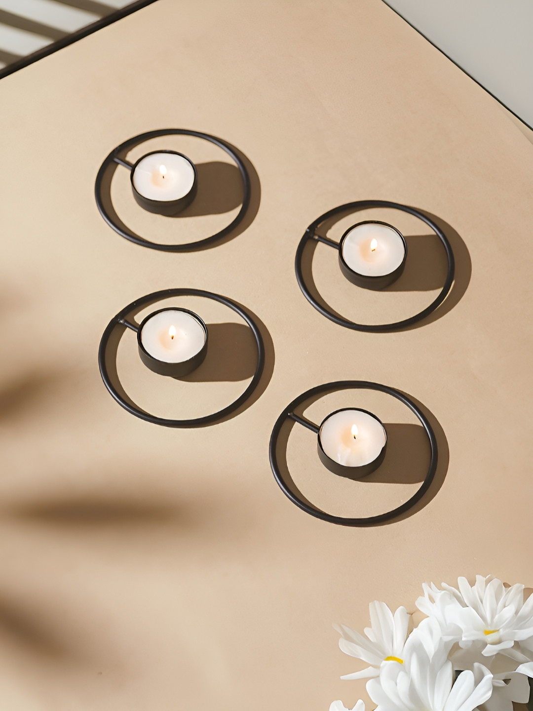 Homspurts Rustic Radiance Black 4 Pieces Tea Light Metal Candle Holders