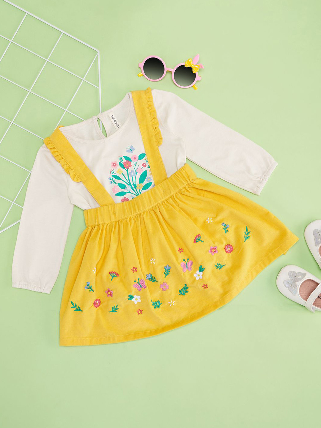 Pantaloons Baby Girls Printed Round Neck Long Sleeves Pure Cotton T-shirt With Skirt