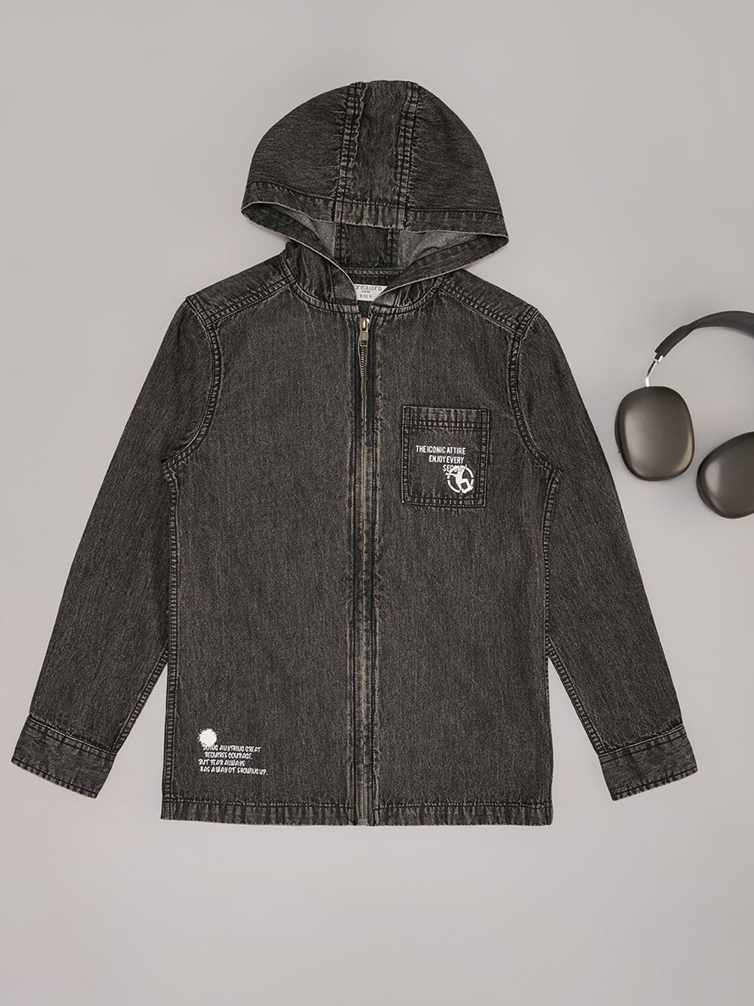 Pantaloons Junior Boys Solid Denim Hooded Tailored Jacket