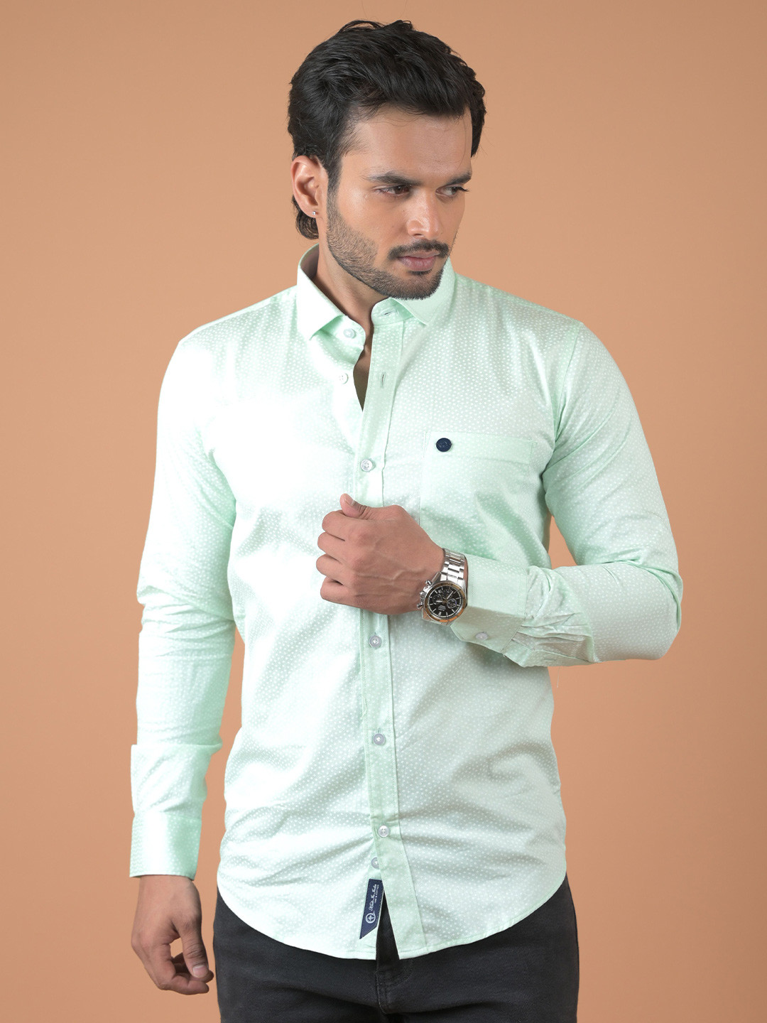 INDIAN THREADS Men Relaxed Fit Spread Collar Micro Ditsy Printed Cotton Casual Shirt