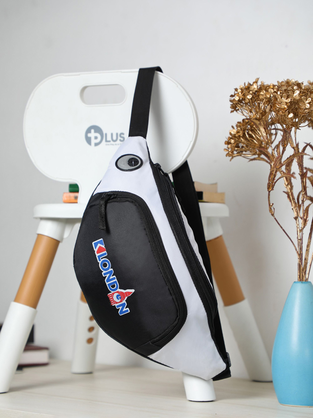 K London Unisex Water Resistance Waist Pouch