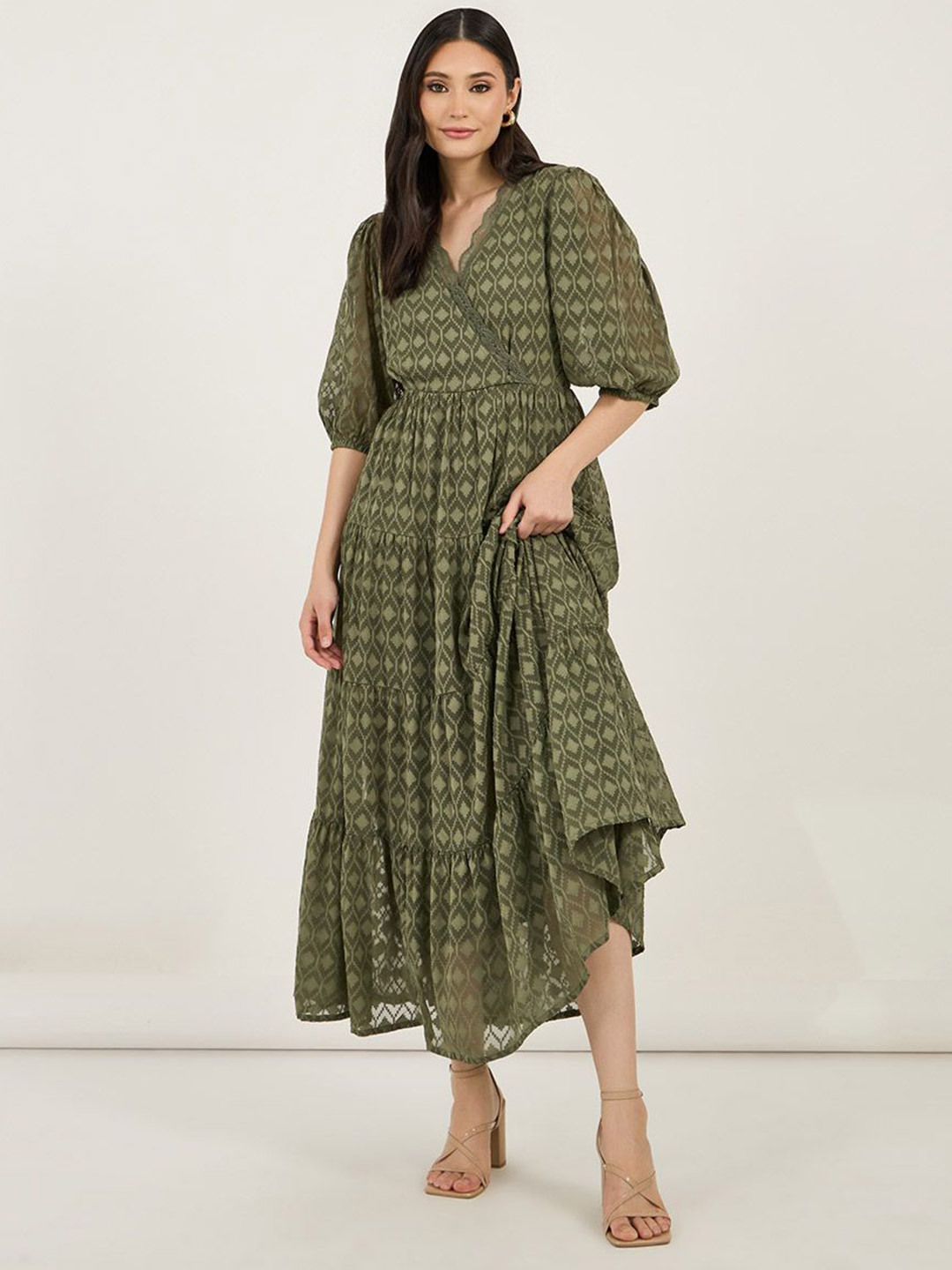 Styli Women V-Neck Balloon Sleeve Tiered Maxi Dress