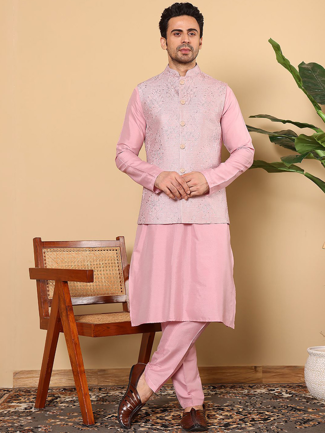 MULTI SHADES Mandarin Collar Kurta with Pyjama &  Nehru Jacket