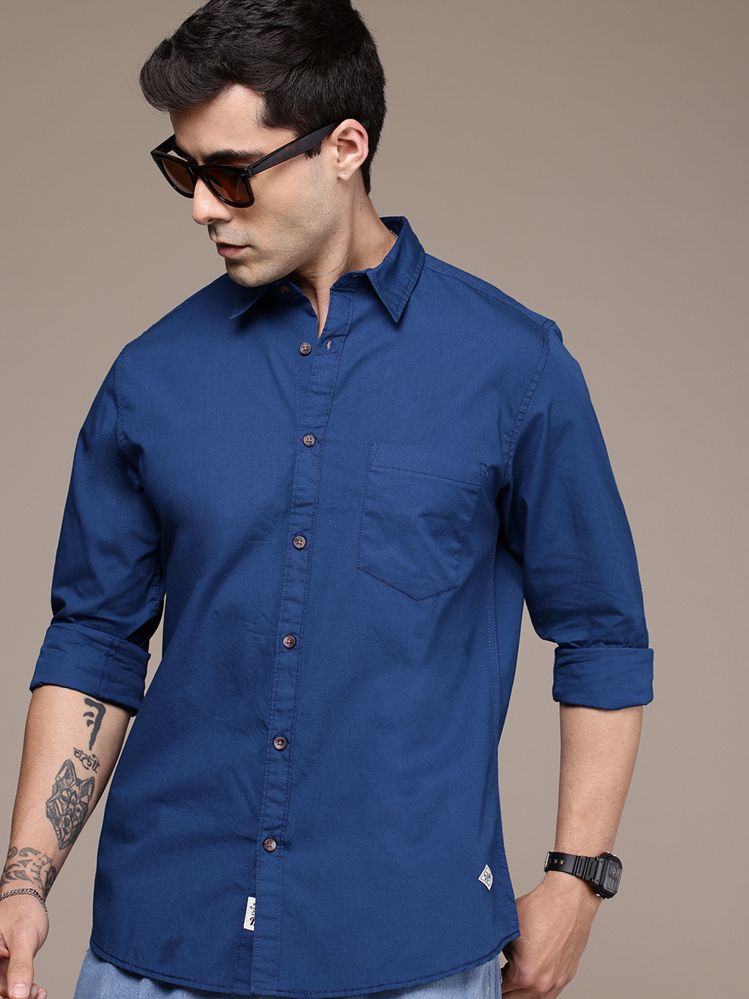 The Roadster Lifestyle Co. Solid Pure Cotton Casual Shirt