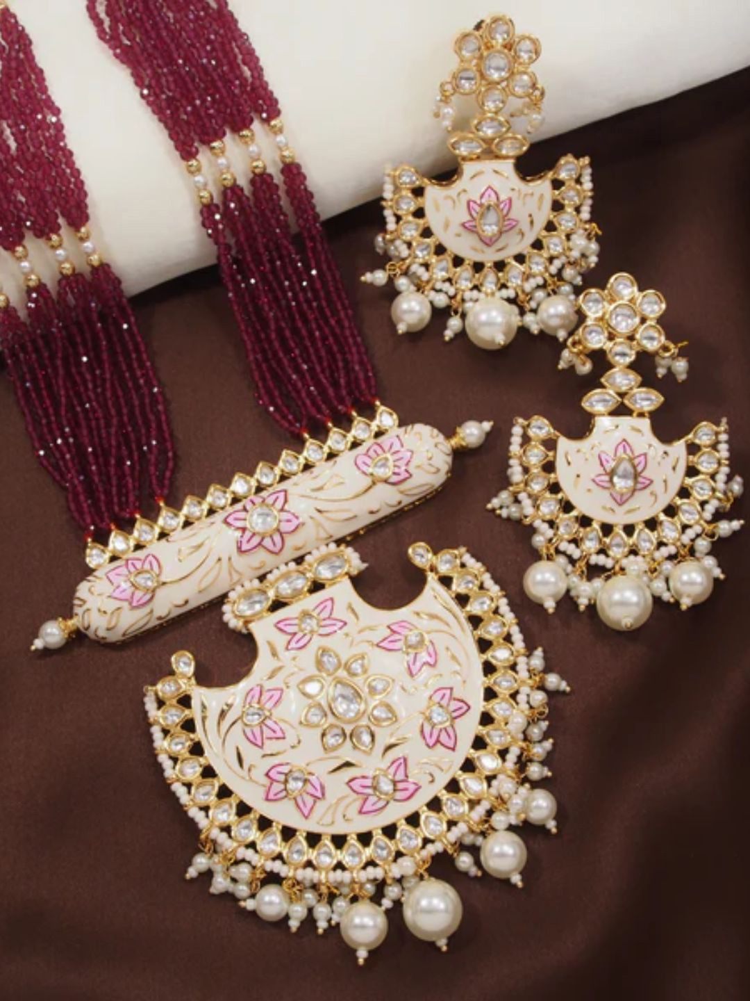 I Jewels Stone Studded & Beaded Floral Enamel Work Multistrand Bridal Jewellery Set