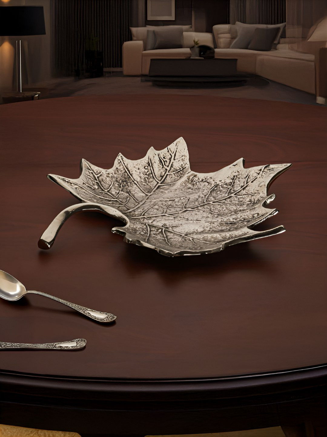 Troveas Silver-Toned Vine Leaf Textured Aluminium Food Platter