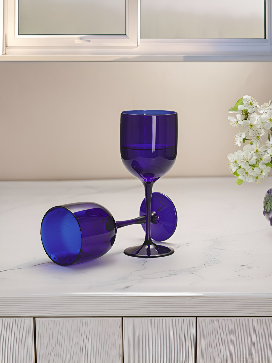 Troveas Blue 2 Pieces Indigo Delight Wine Glasses