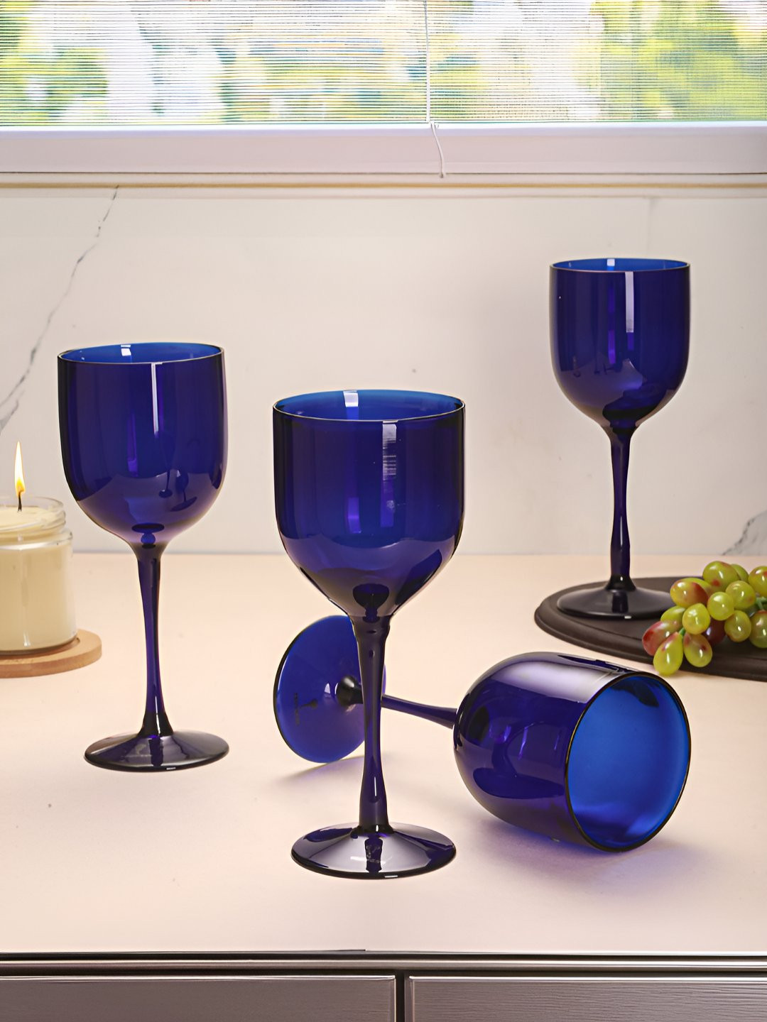 Troveas Blue 4 Pieces Indigo Delight Wine Glasses