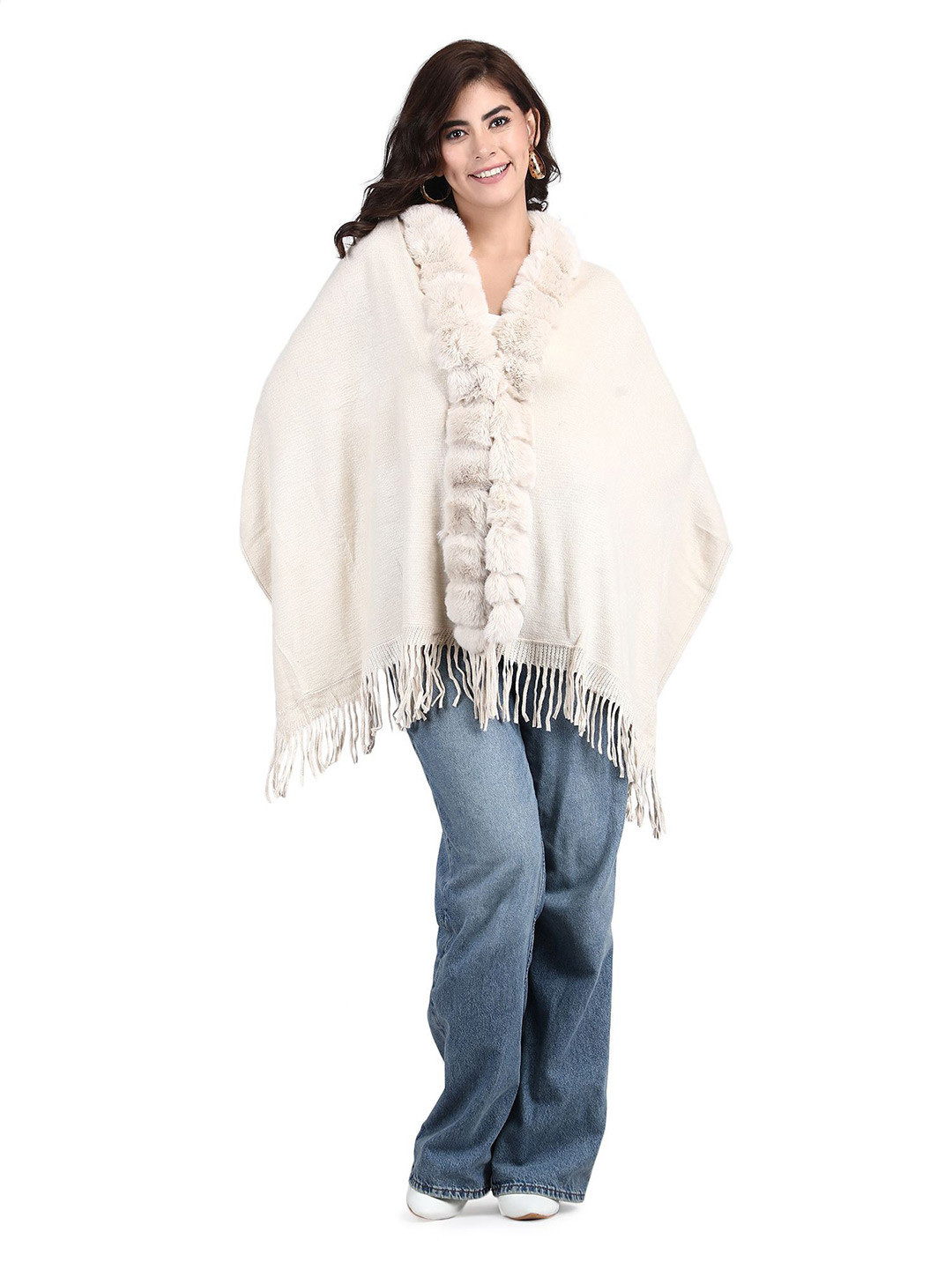 Stole & Yarn Beige Fur Collar Poncho