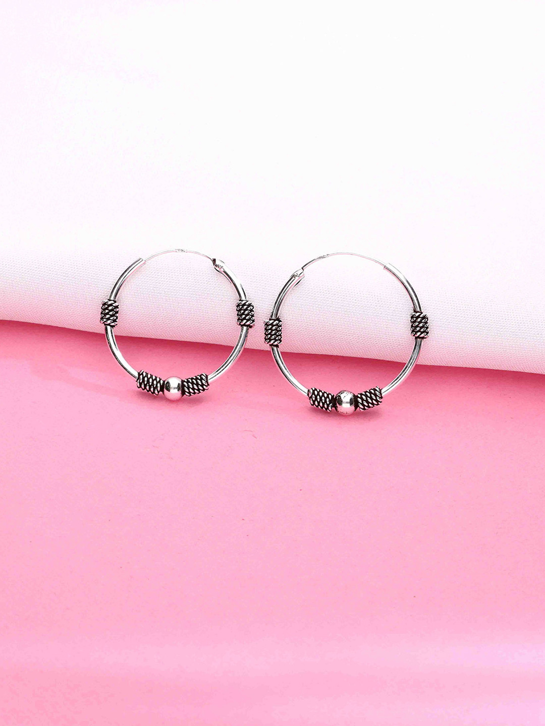 KAI JEWEL Rhodium-Plated Twisted Oxidized Sterling Silver Contemporary Hoop Earrings