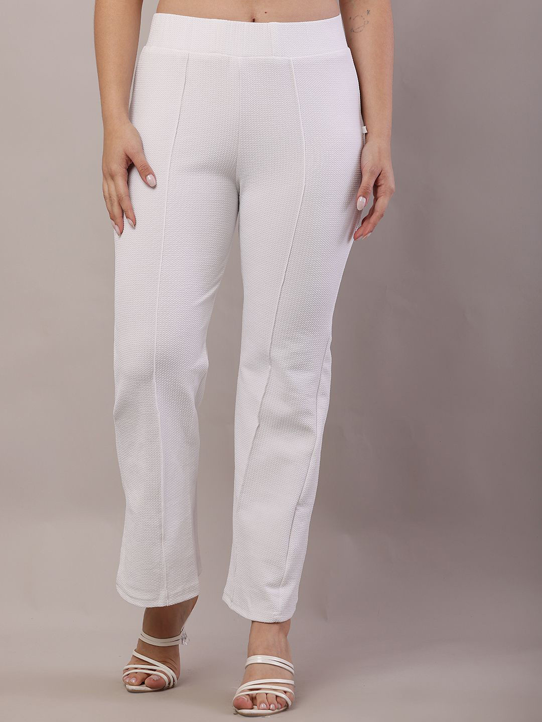 RiseMax Women Relaxed Mid-Rise Easy Wash Trouser