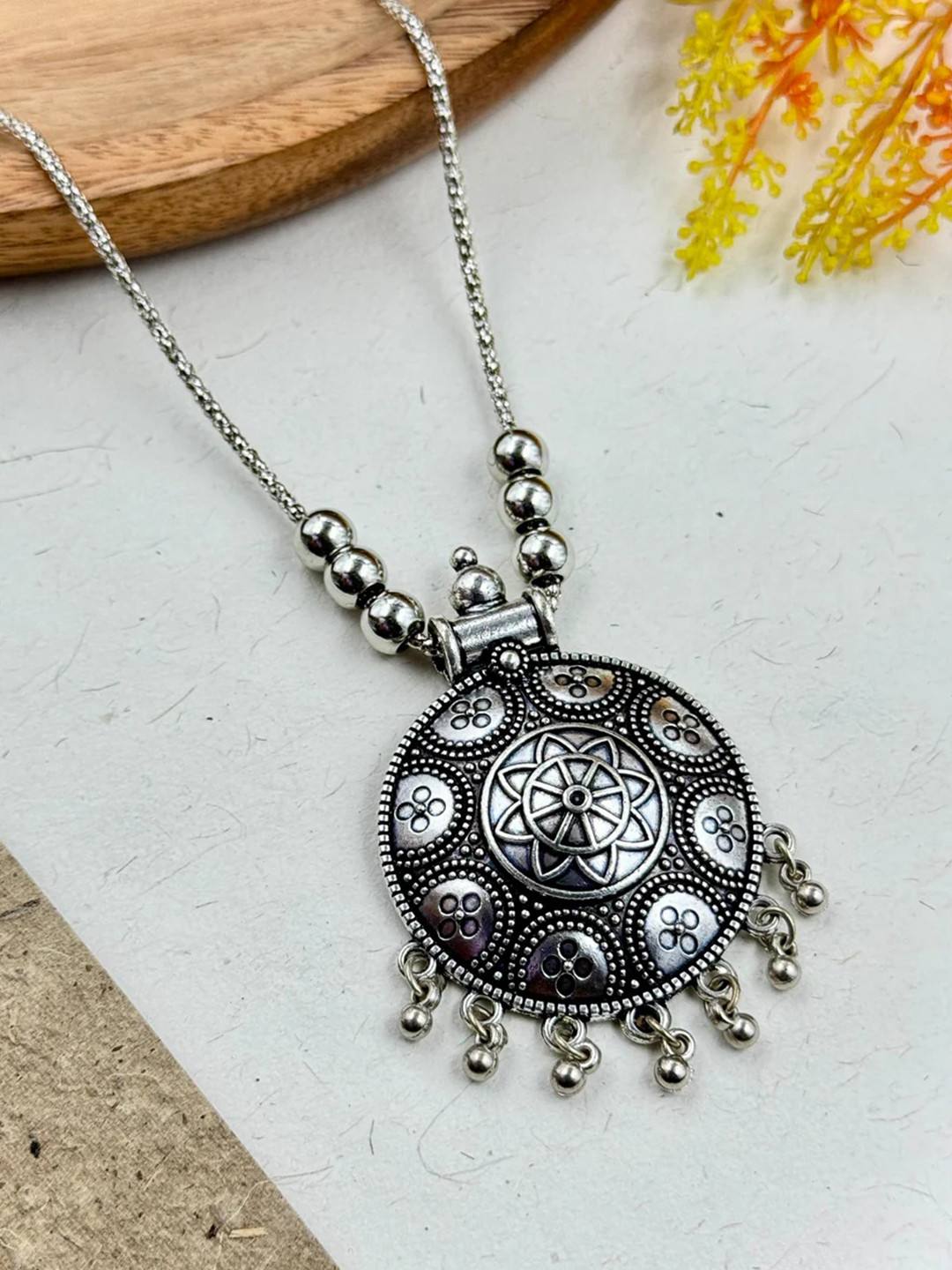 NAMAN ARTS Silver-Plated Circular Oxidised Chain