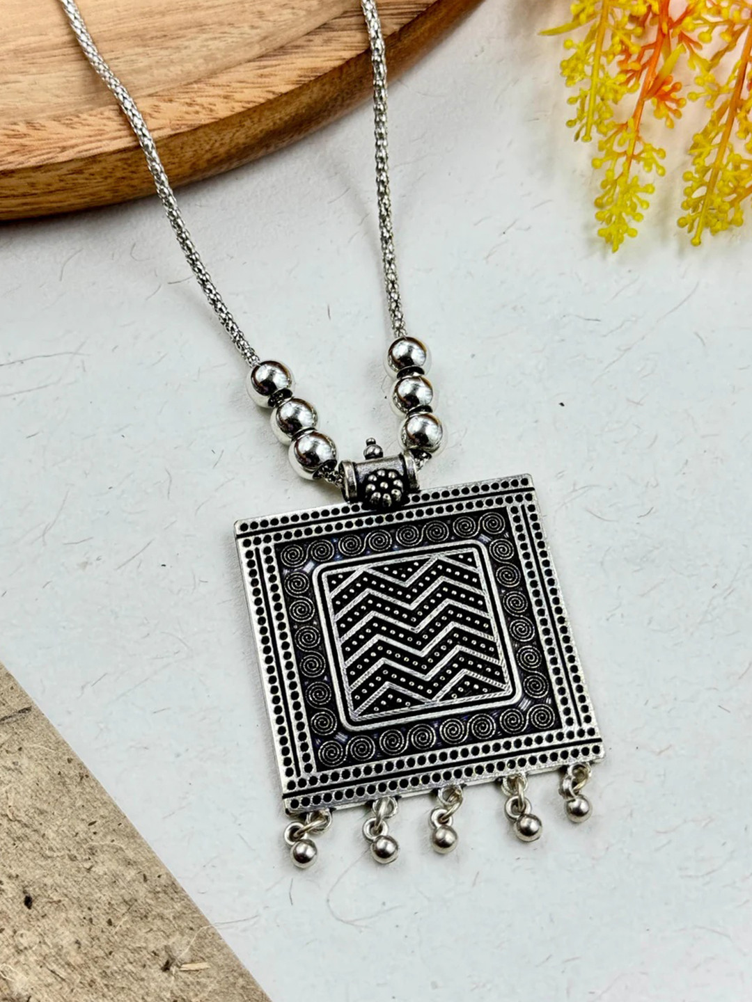 NAMAN ARTS Silver-Plated Artificial Beaded Oxidised Necklace