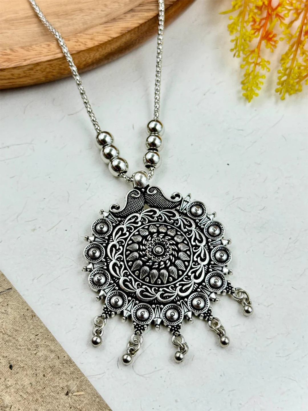 NAMAN ARTS Silver Plated Oxidized Chain Pendent