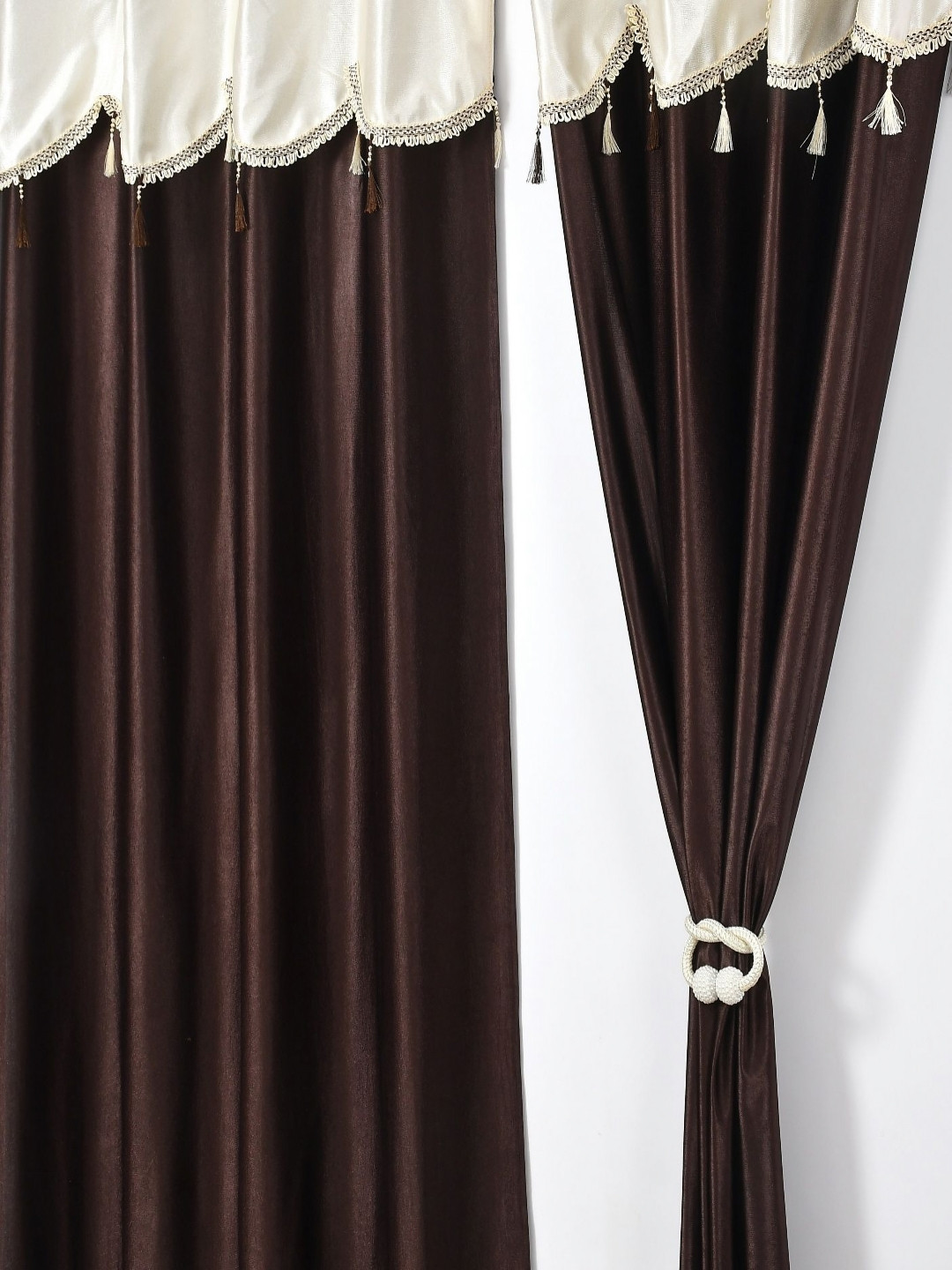 Aura Coffee Brown & Cream-Coloured 2 Pieces Tasselled Window Curtains