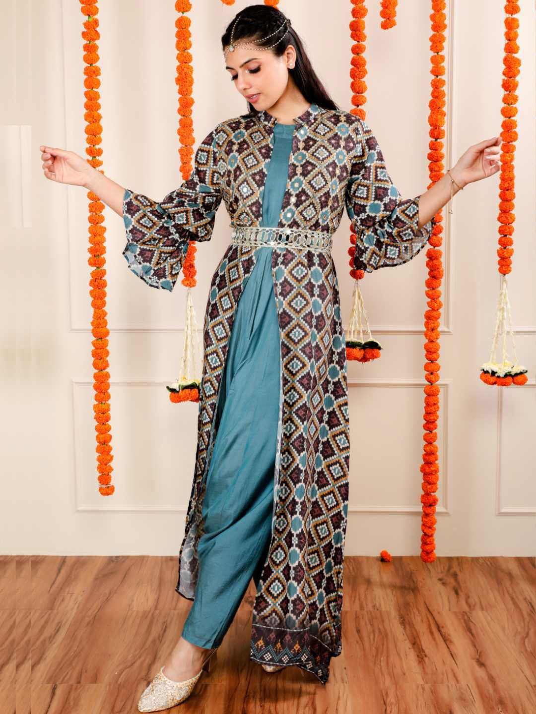 Label Ishnya Women Printed Basic Jumpsuit With Embellished Jacket