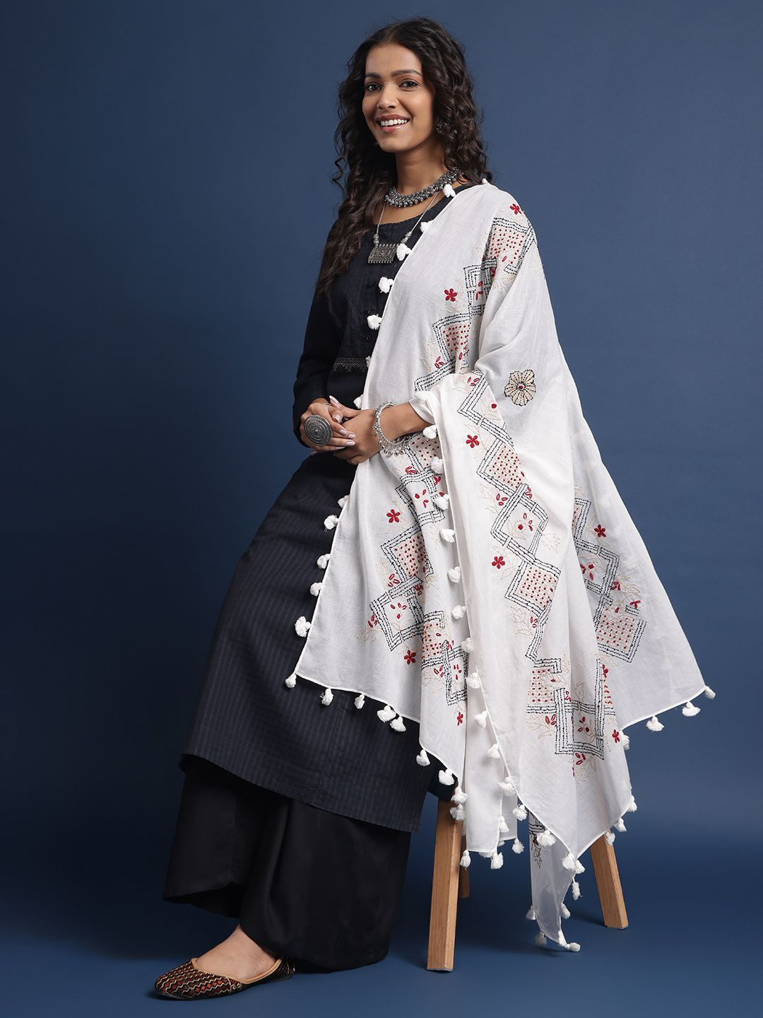 Taavi Women Floral Kantha Work Chanderi Stole with Tasselled Border