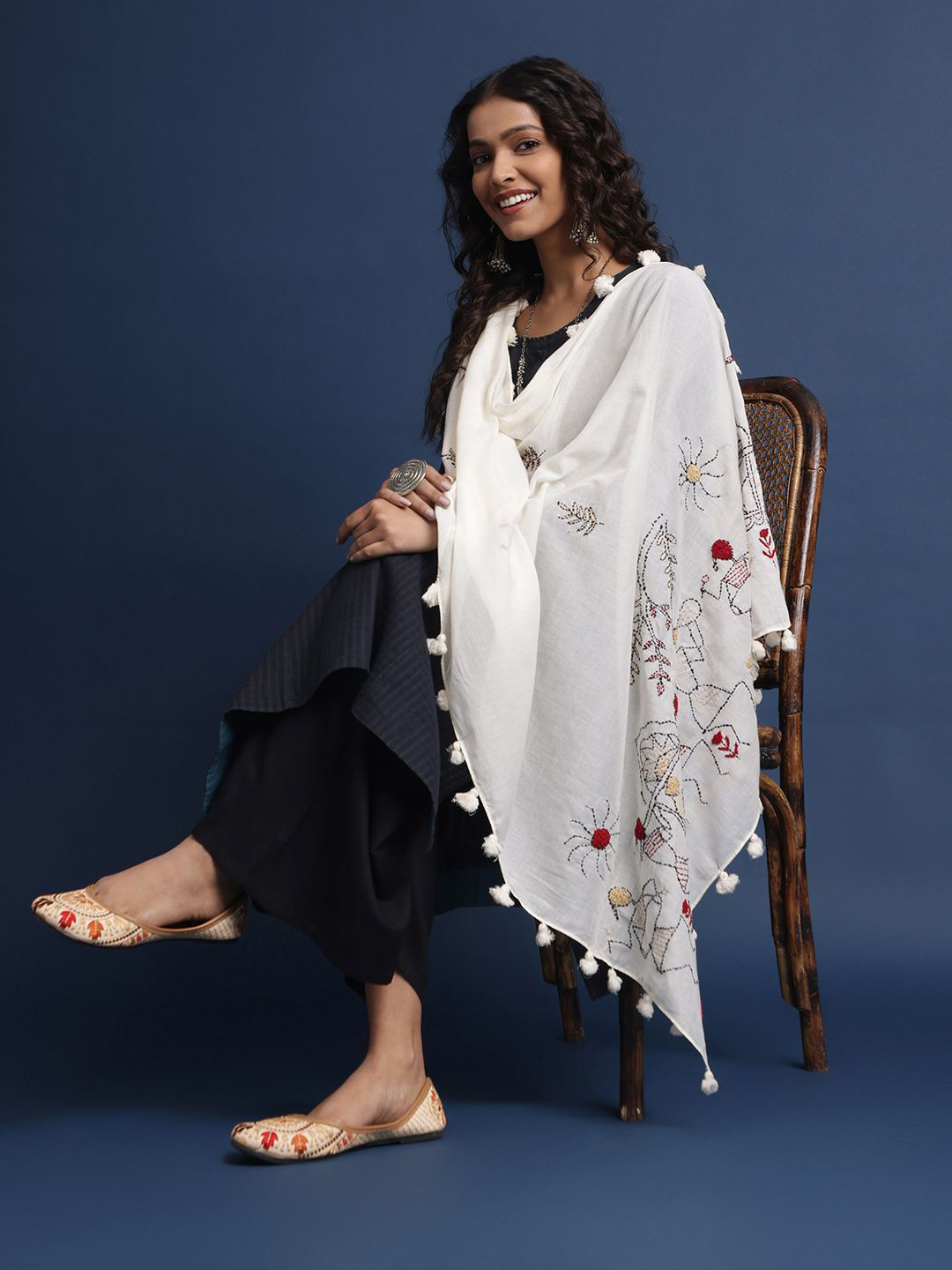 Taavi Women Floral Kantha Work Chanderi Stole with Tasselled Border