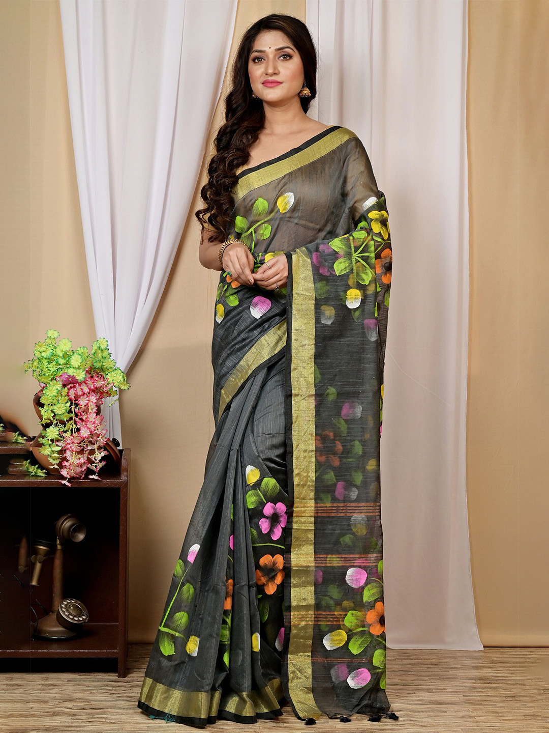PuJoy Anito Hand Painted Zari Taant Saree