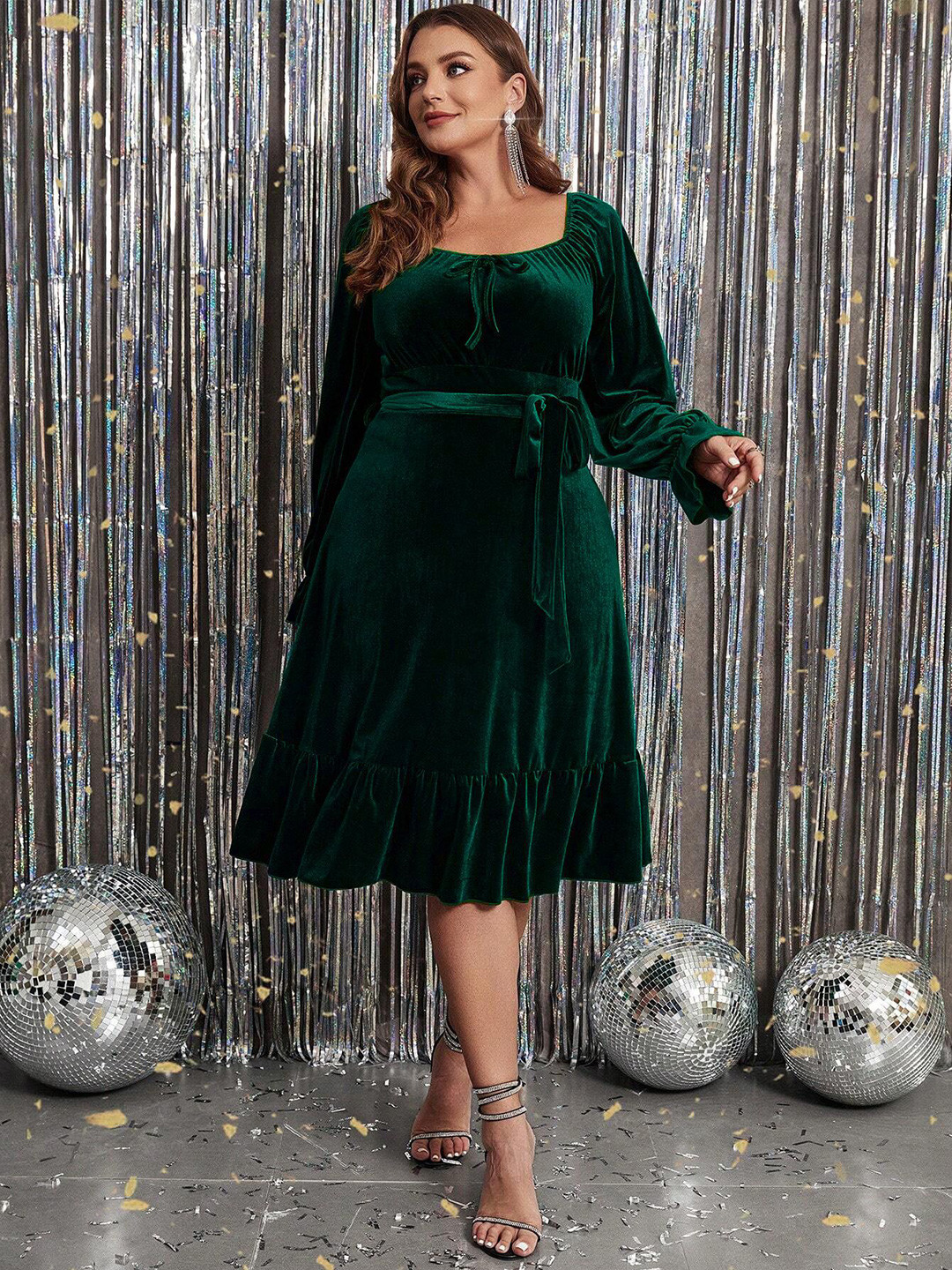 DressBerry Curve Women Round Neck Fit and Flare Plus Size Knee Length Dress