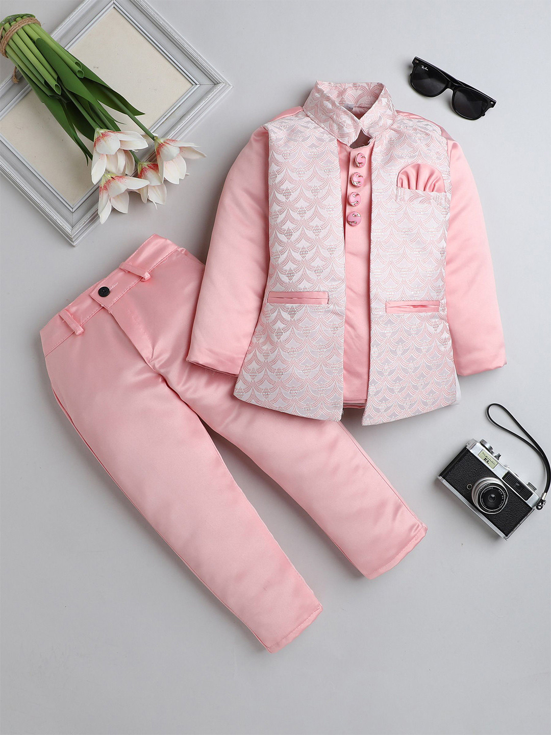 FOURFOLDS Boys Self Design Single-Breasted Mandarin Collar Double Vent 2-Piece Suit
