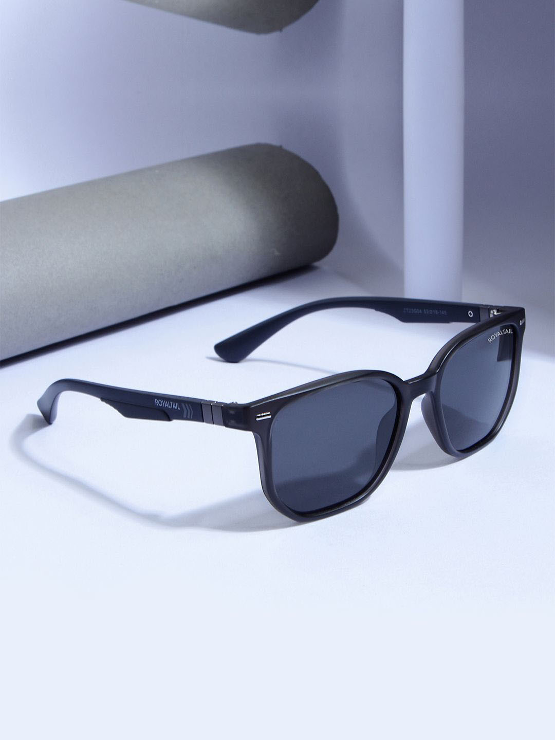 ROYALTAIL Unisex Rectangle Sunglasses with Polarised Lens RT-SUNG-123