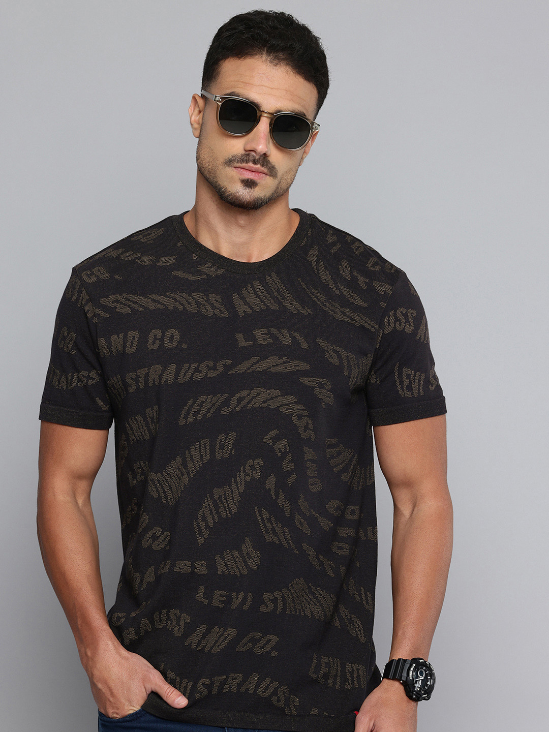 Levis Brand Logo Self Design Slim Fit T-shirt