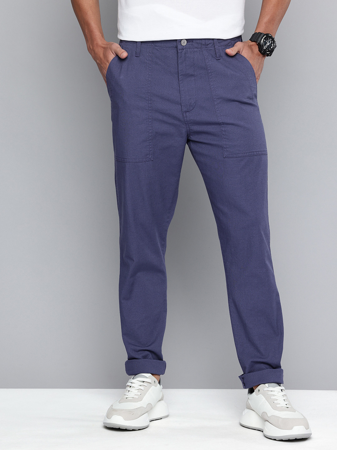 Levis Men Slim Tapered Fit Trousers