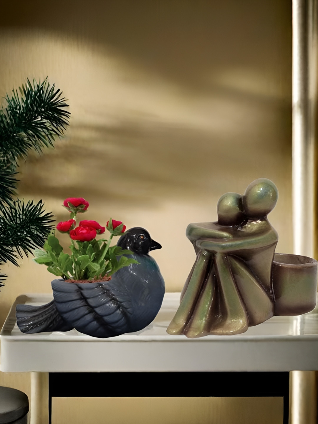 Garden Deco Black & Brown 2 Pieces Printed Love Couple & Pigeon Ceramic Planters