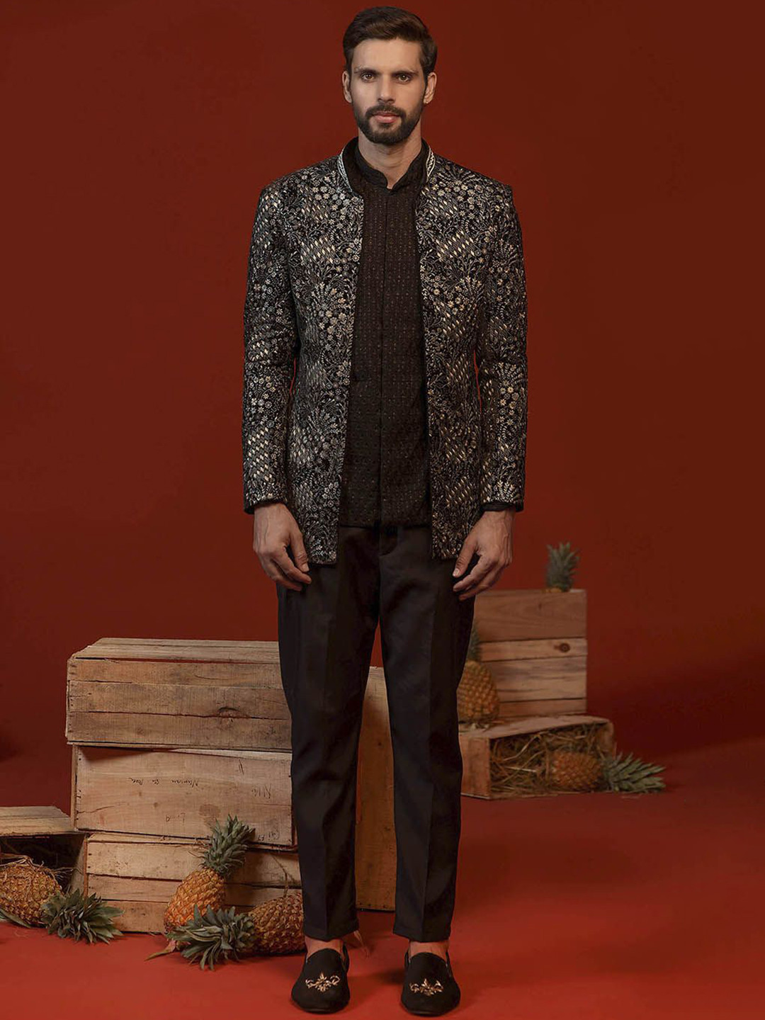 KALPRAAG Embroidered Mandarin Collar Straight Kurti With Trouser & Jacket