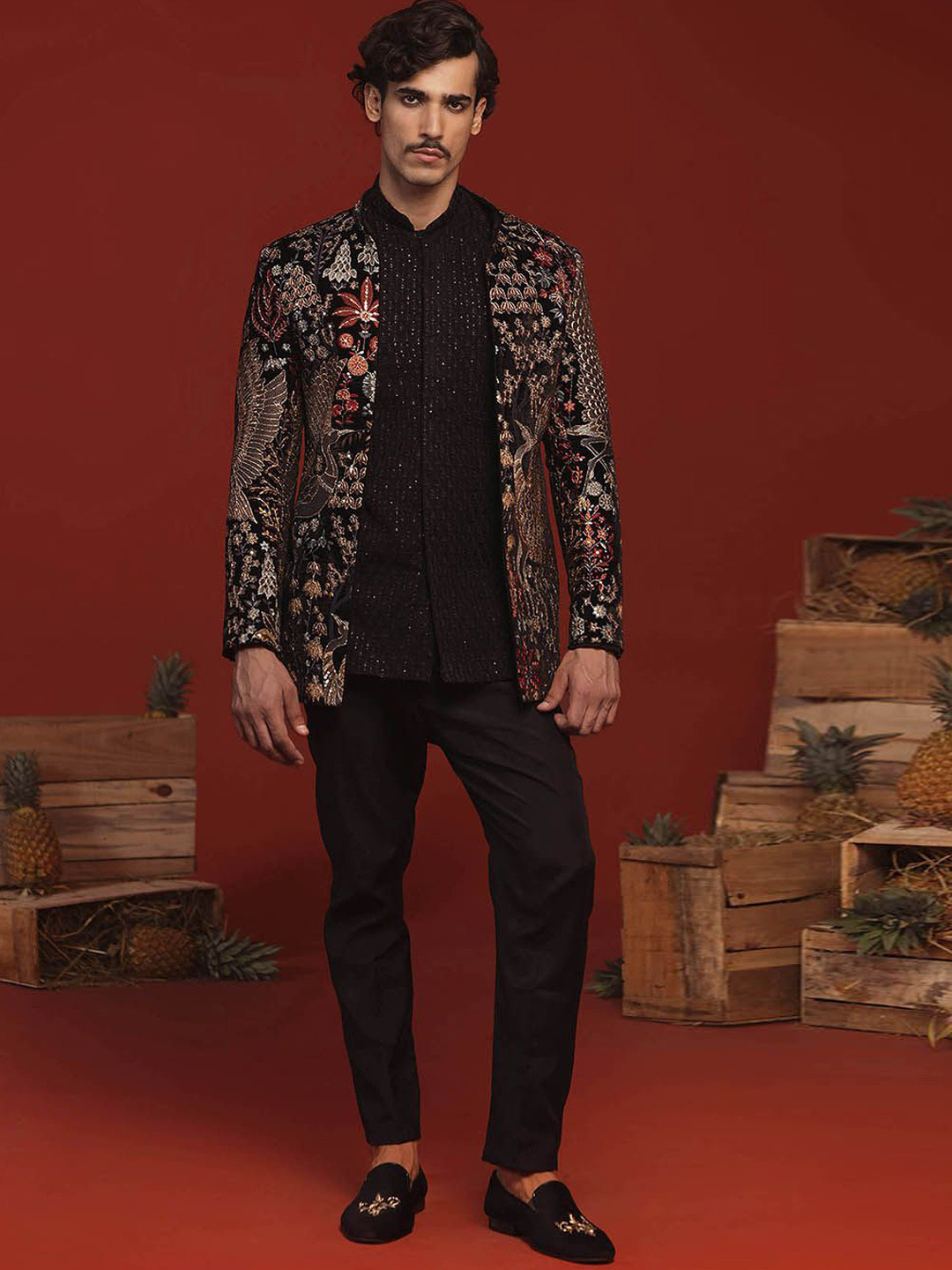 KALPRAAG Embroidered Mandarin Collar Straight Kurti With Trouser & Jacket