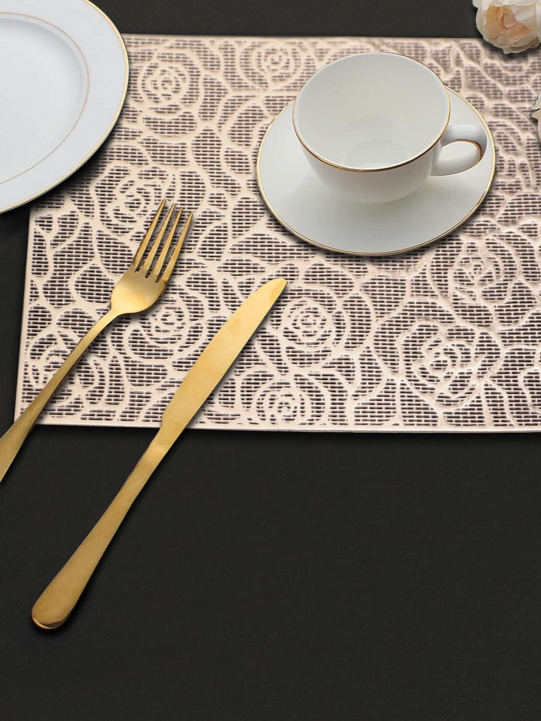 LooMantha Rose Gold-Toned 2 Pieces Floral Cutwork Table Placemats