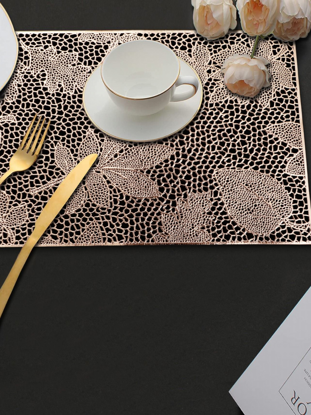 LooMantha Rose Gold-Toned 2 Pieces Mat Mor Pankh Floral Cutwork Rectangle Table Placemats