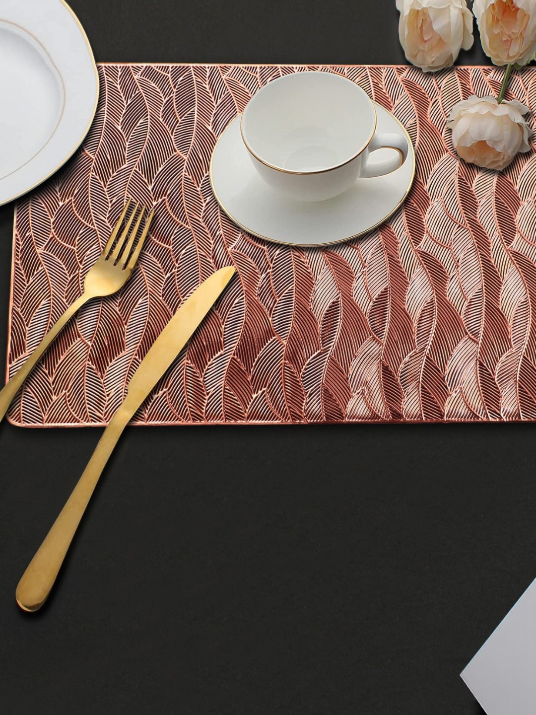 LooMantha Copper-Toned 2 Pieces Geometric Textured Rectangle Table Placemats